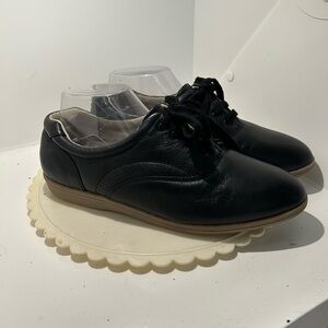 RED CROSS SHOES black lace up loafer size 10